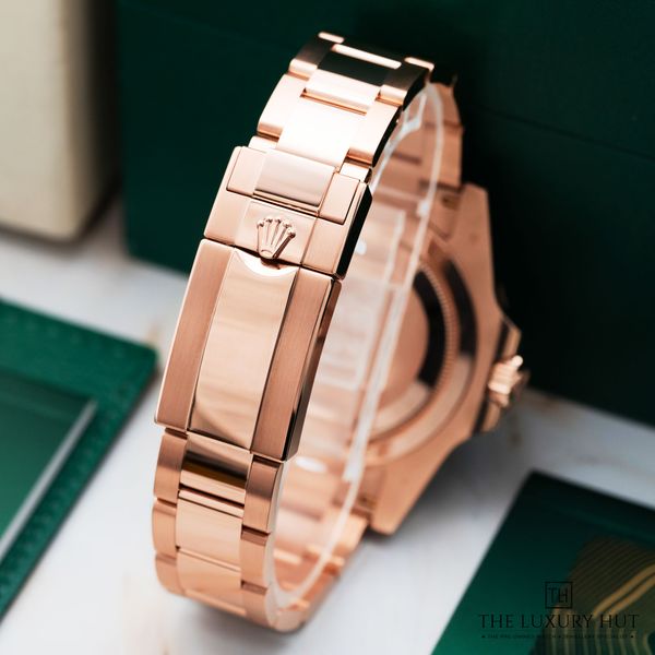 Rolex GMT Master II 126715 CHNR